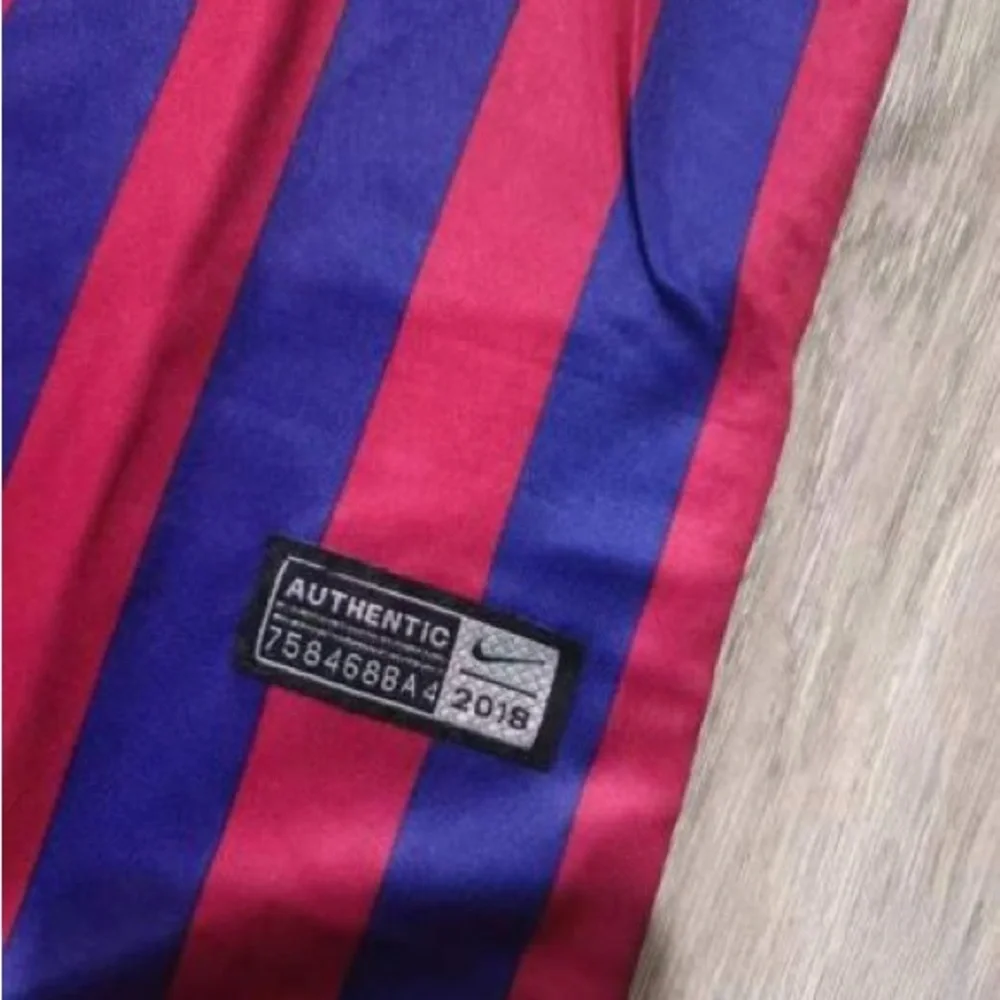 NWT Barcelona FC 2018 Jersey/Uniform Youth Size XL